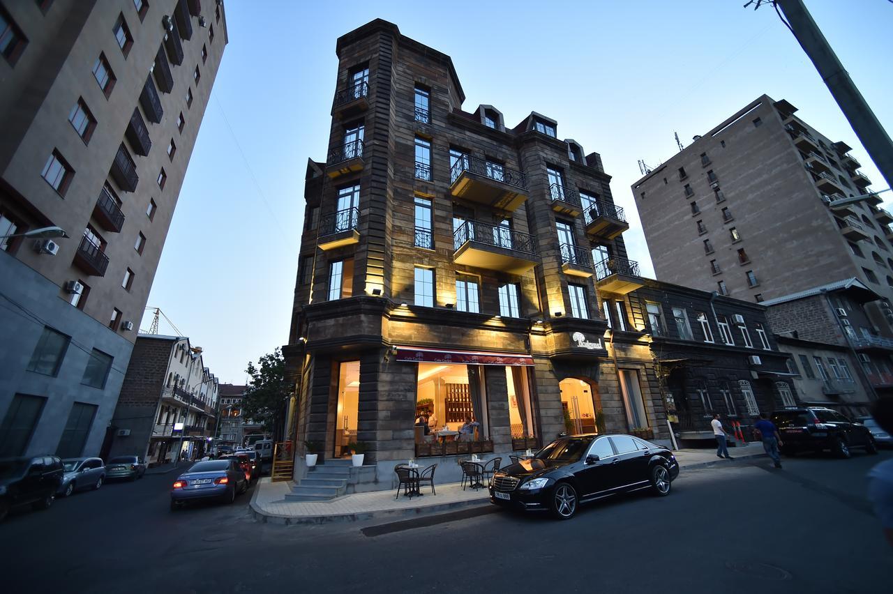 Boulevard Hotel Γιερεβάν Εξωτερικό φωτογραφία